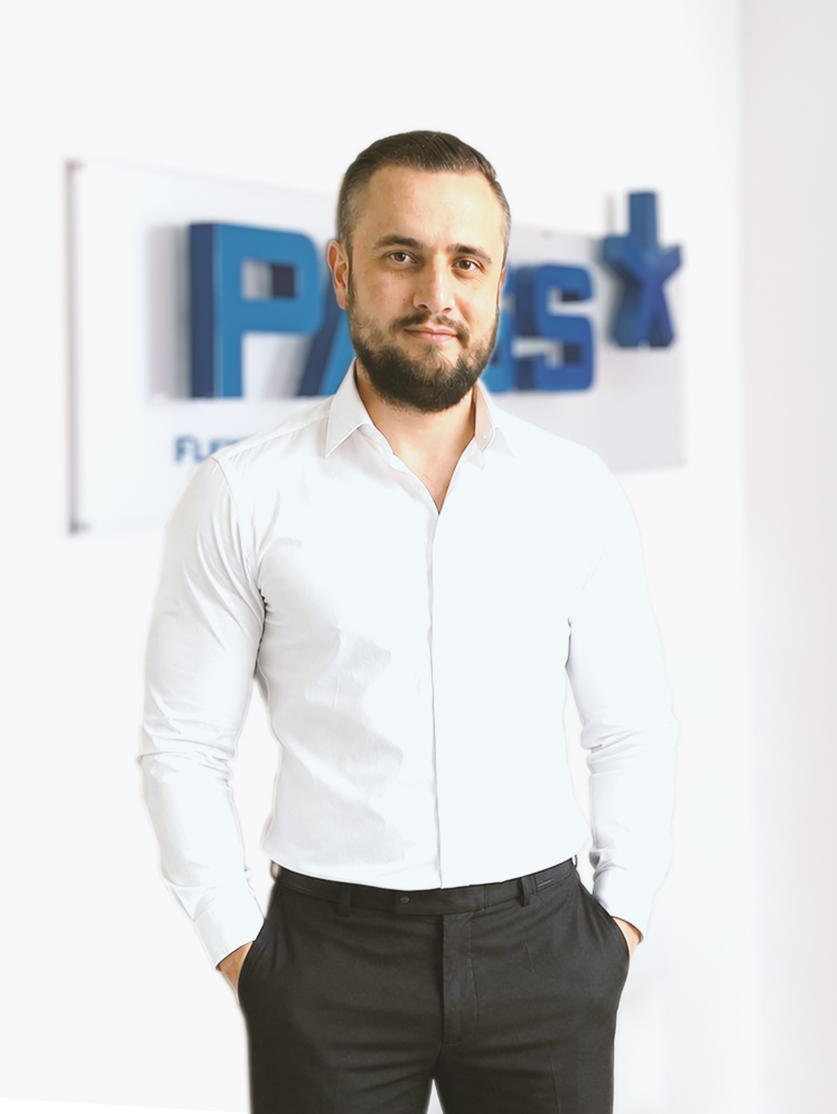 Alex Tschernjawski.jpg